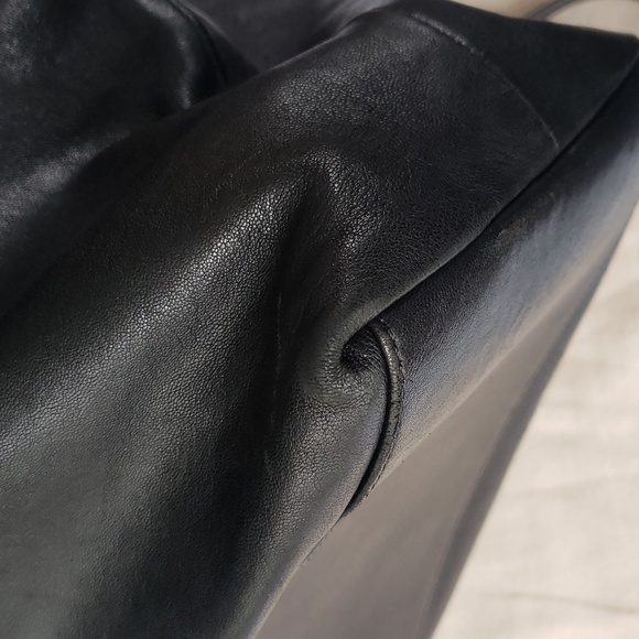 Jimmy Choo Lambskin tote black 🔥 😍💕 - Picture 10 of 16